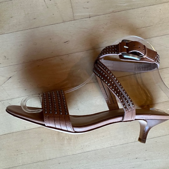 Via Spiga criss cross ankle strap sandal,  7.5,  CB2405 - Picture 2 of 6